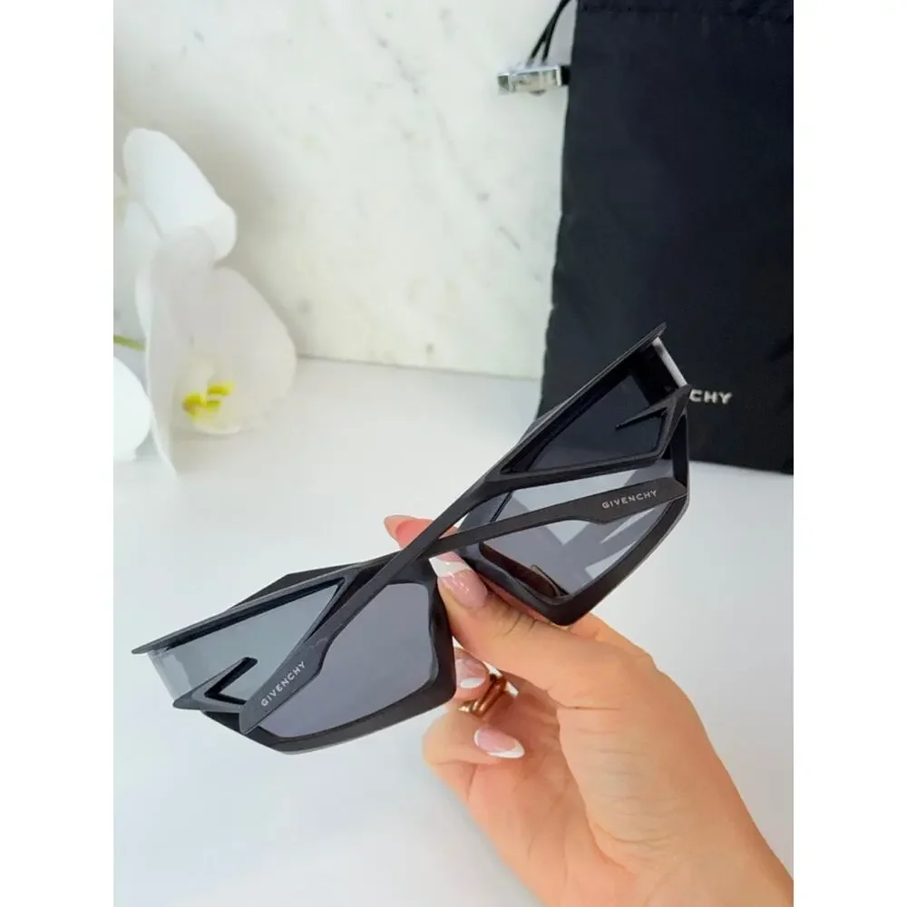 NEW Givenchy GV40049I Cut Mask Black Matte Sunglasses